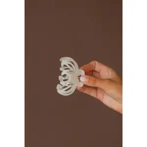 Cloudy Octopus Claw Clip