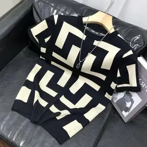 Streetz Spring Autumn Men's Slim Fit Geometric Base Layer T-shirt Casual Trendy Short Sleeves Knit Top Summer Wear T-shirt For MenGift