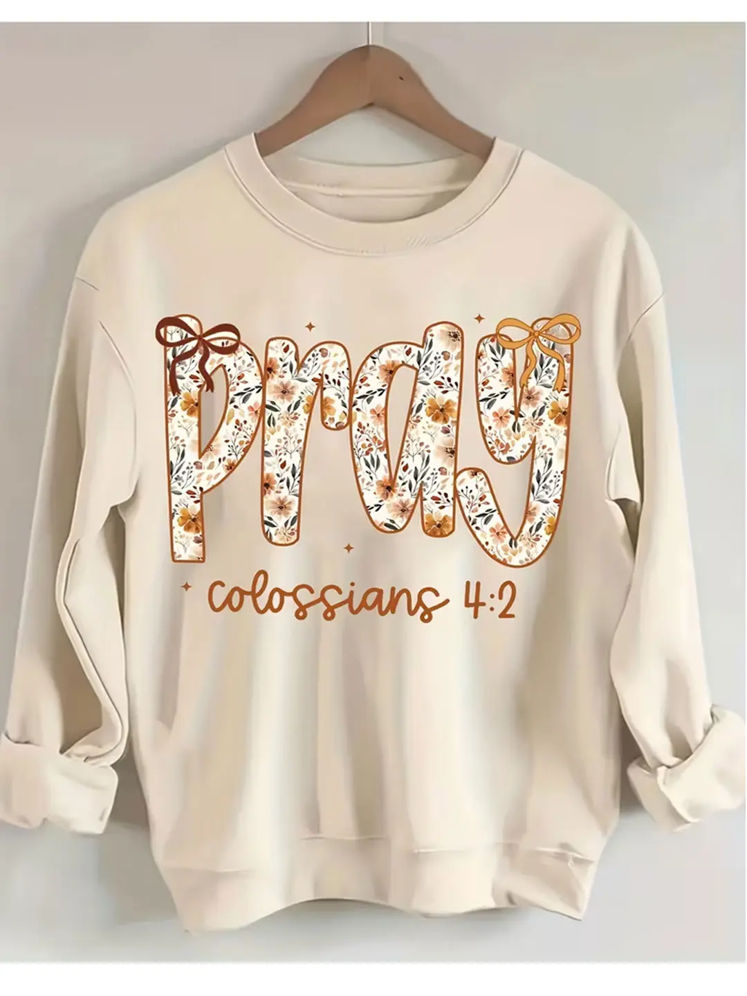 Women's Colossians 4:2 Pray Hoodie - Bible Verse Yarn Fabric Crewneck Sweatshirt, Christian Faith Everyday Style Pullover, Scripture Graphic Religious Gift, Cotton