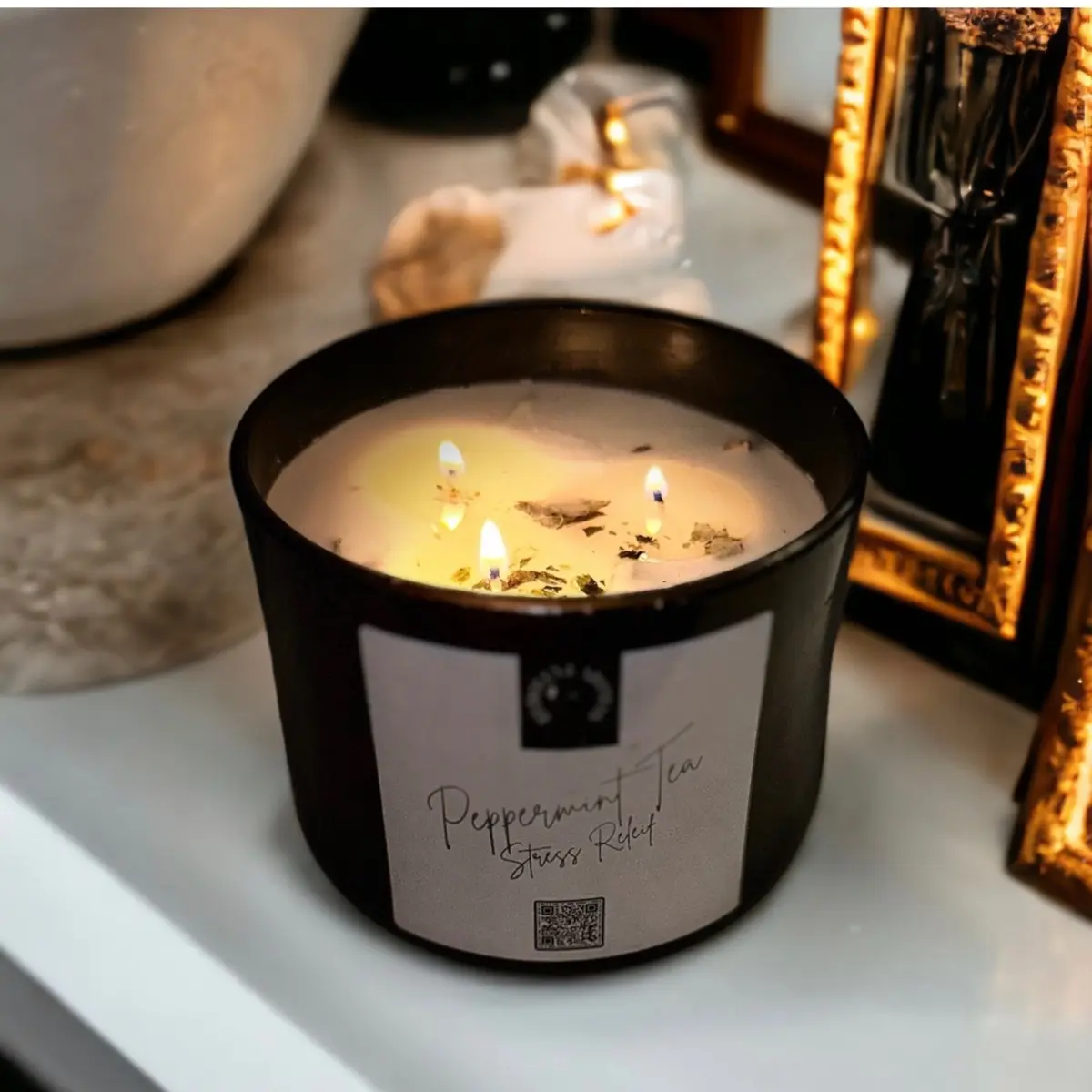 Stress relief 22 ounce 3 wick candle Bedroom Sleep-helping Gift Aroma Sage Eucalyptus