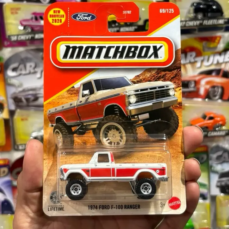 Mbox 1974 Ford F-100 Ranger 1:64 scale Diecast truck