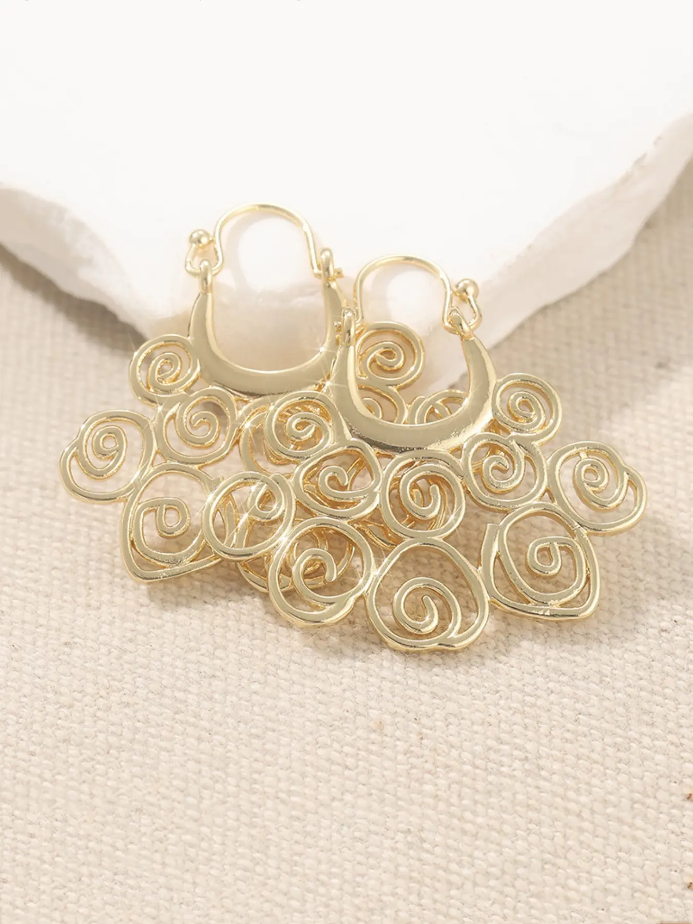Golden Hoop Earrings, Dangle Earrings, Ethnic Jewelry, Gypsy Earrings, Ancient Jewelry, Boho Chic Earrings, Heart Shape Earrings, Bohemian Earrings