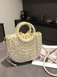 Trendy Handcrafted Woven Beach Bag for Women, Stylish Straw Boho Style Crossbody Bag with Unique Design, Fashionable Artisanal Weaving Handbag Shoulder Bag for Summer