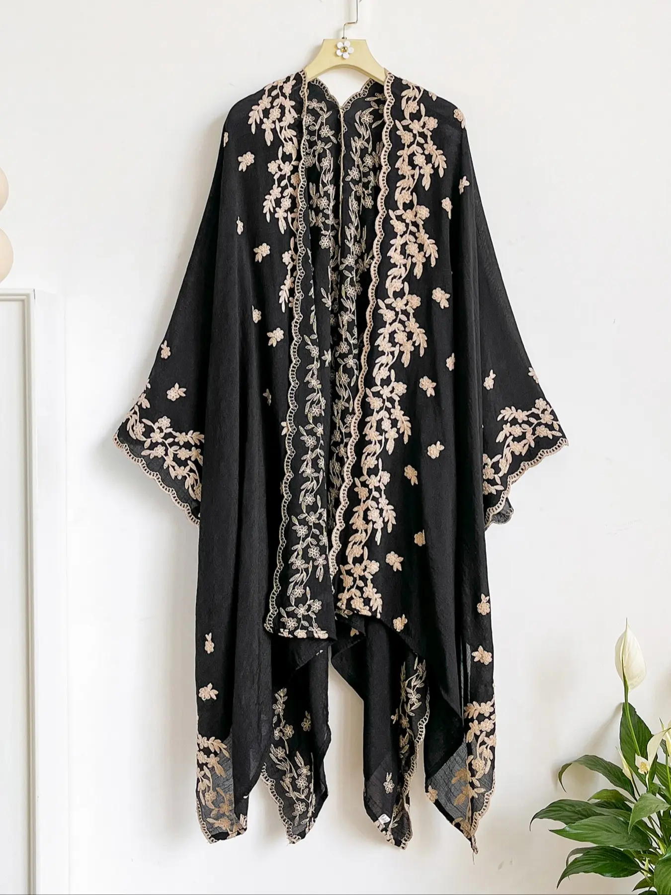 Style 9: Black
