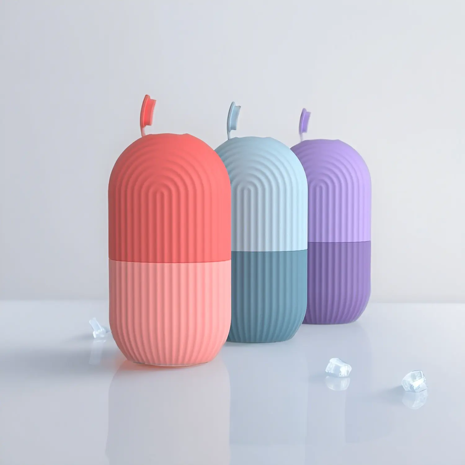 Reusable Silicone lce Face Roller, Compress Therapy for Face Eyes Puffiness & Joints Massage, Comfort Skincare Beauty Tool for Women Contour Daily