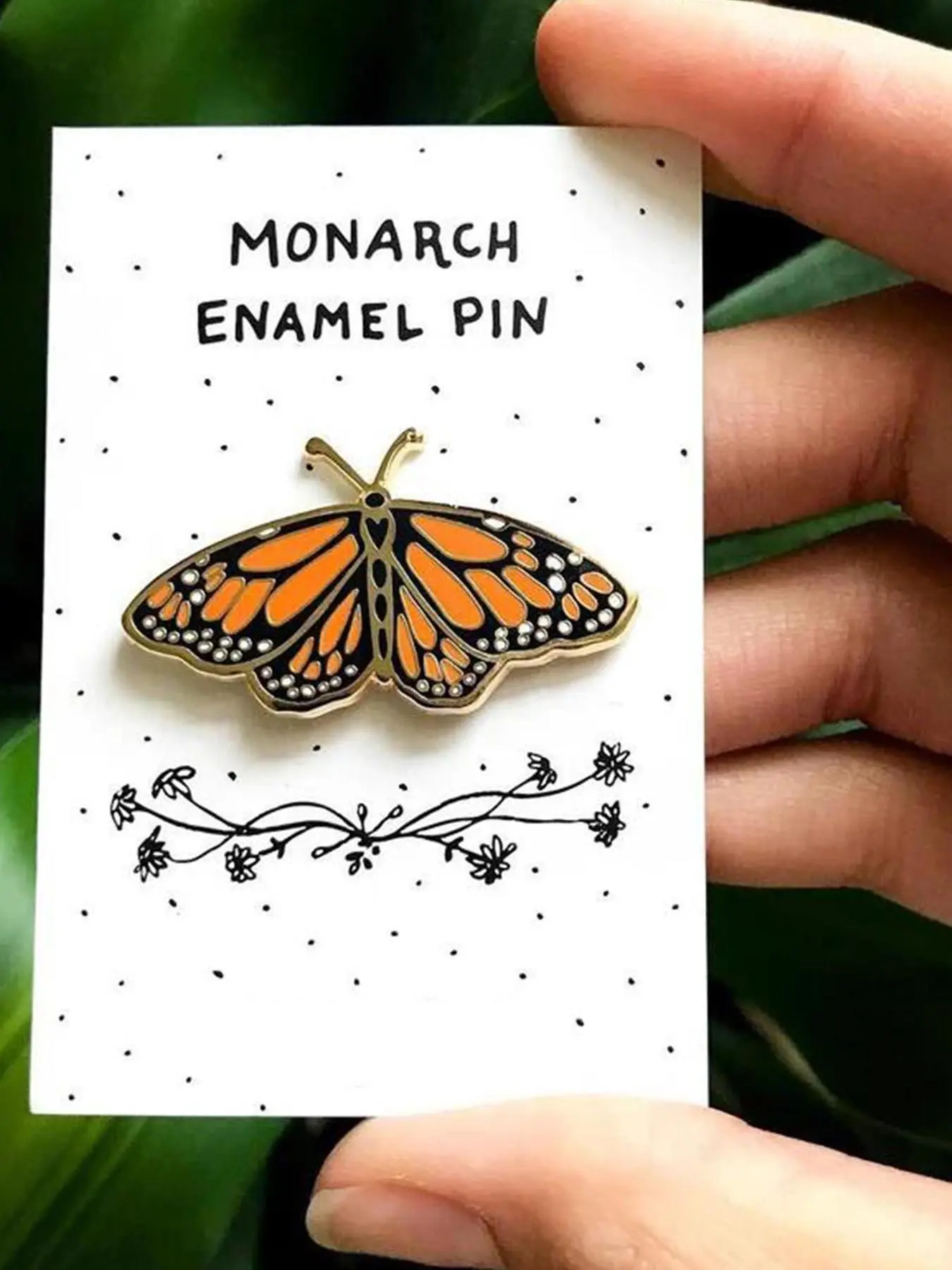 1pc Monarch Butterfly Enamel Pin Set, Metal & Paper Crafted Brooches Accessory for Weddings, Birthdays, Party - Versatile Holiday & Special Occasion Gifts, Enamel Lapel Pins, Alloy Brooch Pin, Brooch Pin Clip, No Electricity Needed