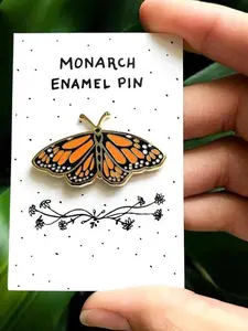 1pc Monarch Butterfly Enamel Pin Set , Metal & Paper Crafted Brooches for Weddings, Birthdays, Housewarmings, Graduations, Party - Versatile Holiday & Special Occasion Gifts, No Electricity Needed