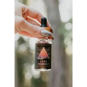 Unto Herself Earth Essence