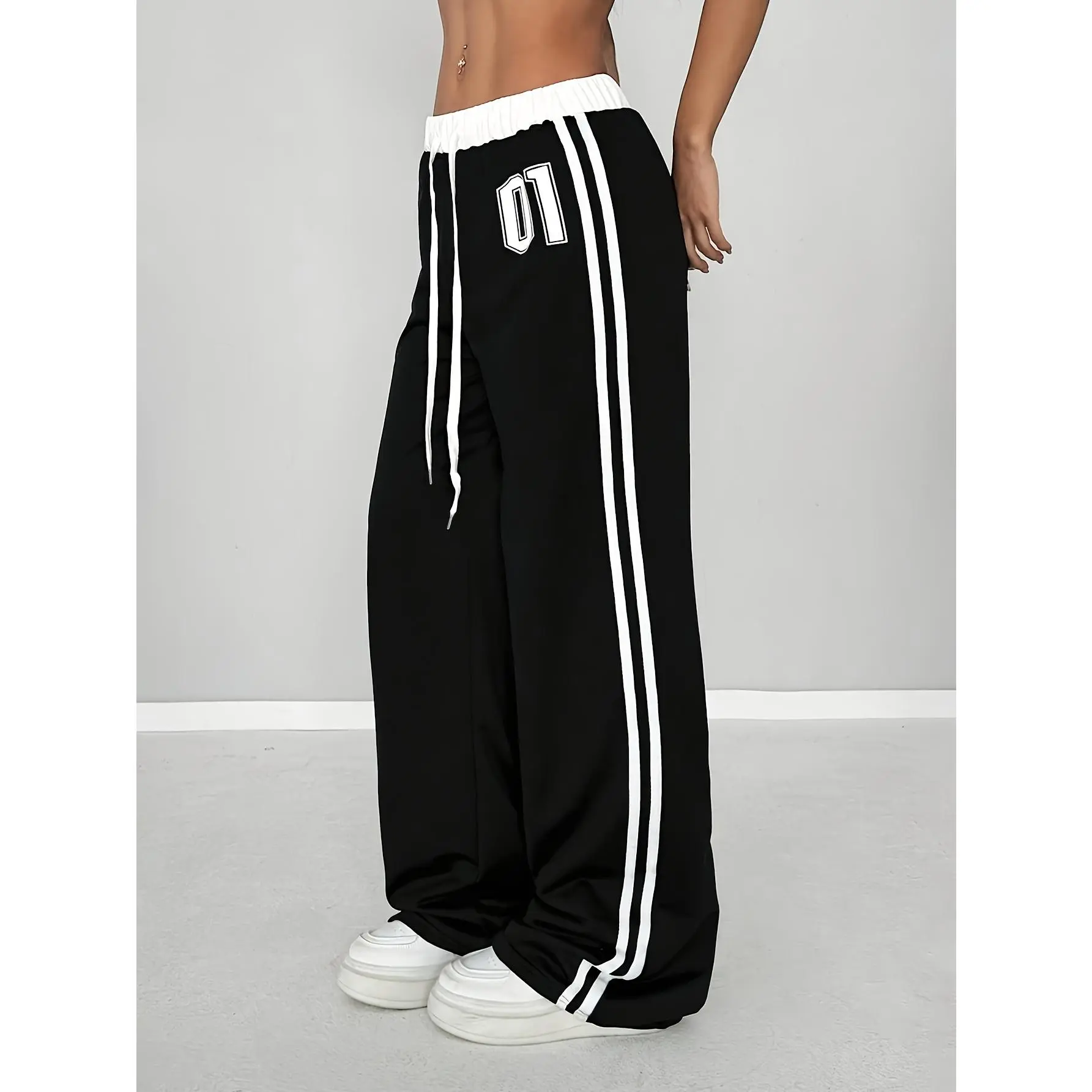 Women's Vintage Baggy Sweatpants with Plant Print, Casual Athletic Bottoms with a Belted Waist for Streetwear, Baggy Sweatpants Women