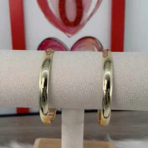 (B14)(B15) 14K Gold Plated Elegant Bangle Bracelets for Women Solid and with Pattern (incluide 2 bangle)