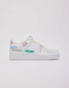 Kids Nike Air Force 1 Low 'World Tour' Grade-School