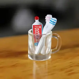 1 Set Transparent Resin Mini Toothbrush Toothpaste Set, Suitable for Dollhouses - 1:6 and 1:12 Scale Realistic Dental Care Replicas, with Mini Cup, Transparent Design, Durable Plastic, Mini Toothbrush, Mini Toothpaste, Dollhouse Enthusiasts