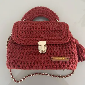 Brown crochet hand bag. Shoulder bag