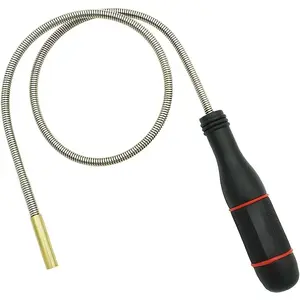 Flexible magnetic pickup tool, powerful magnetic sweeper pickup tool, 21.6-inch long flexible and bendable magnetic pick-up device, suitable for picking up small metal objects in confined spaces.