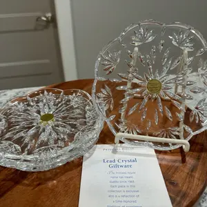 Juego de 4 platos ensaladeros. Princess House