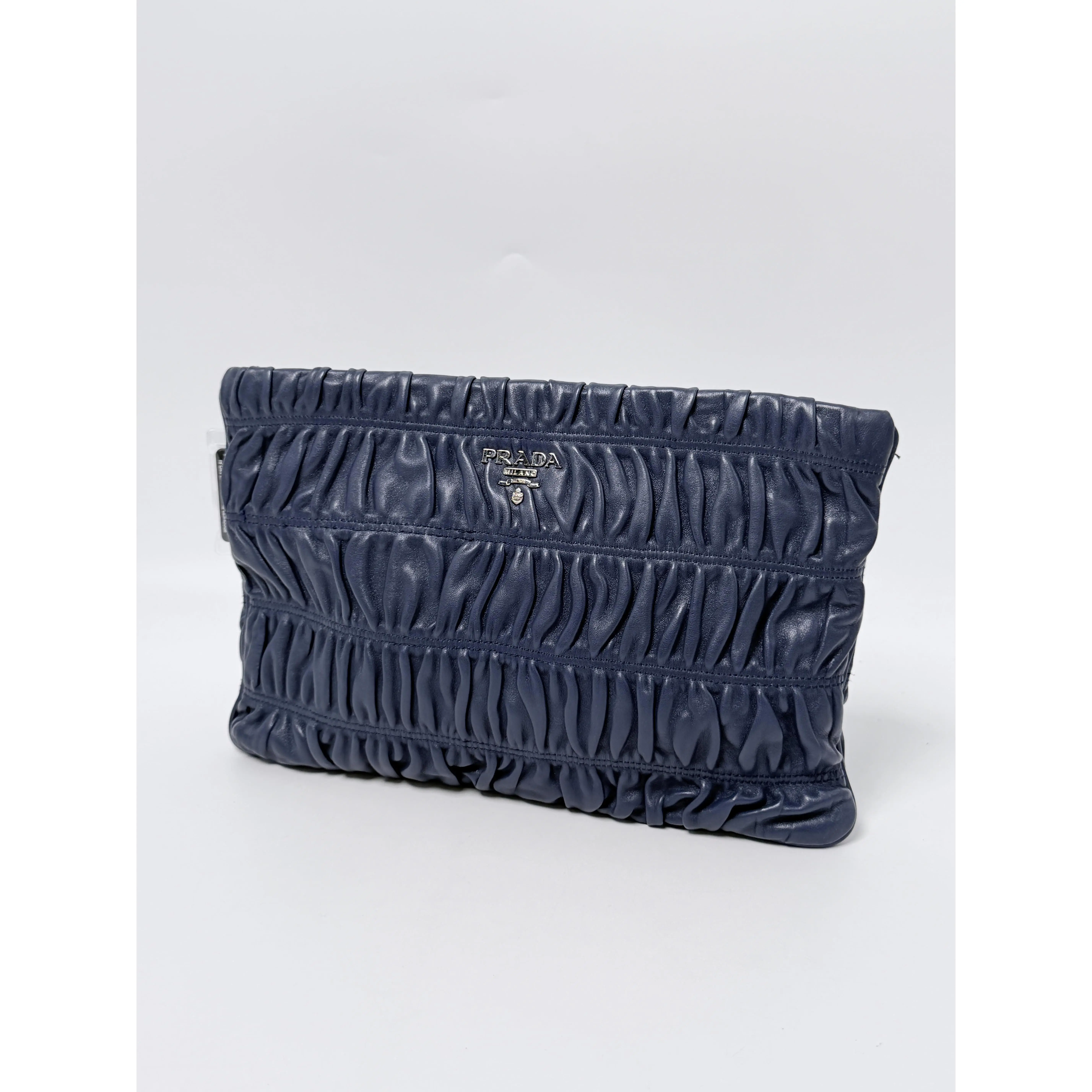 Pre-owned PRADA Leather Wristlet Clutch Nappa Gaufre Ruched Zipper Bag Handbag Navy Blue JD1175PR