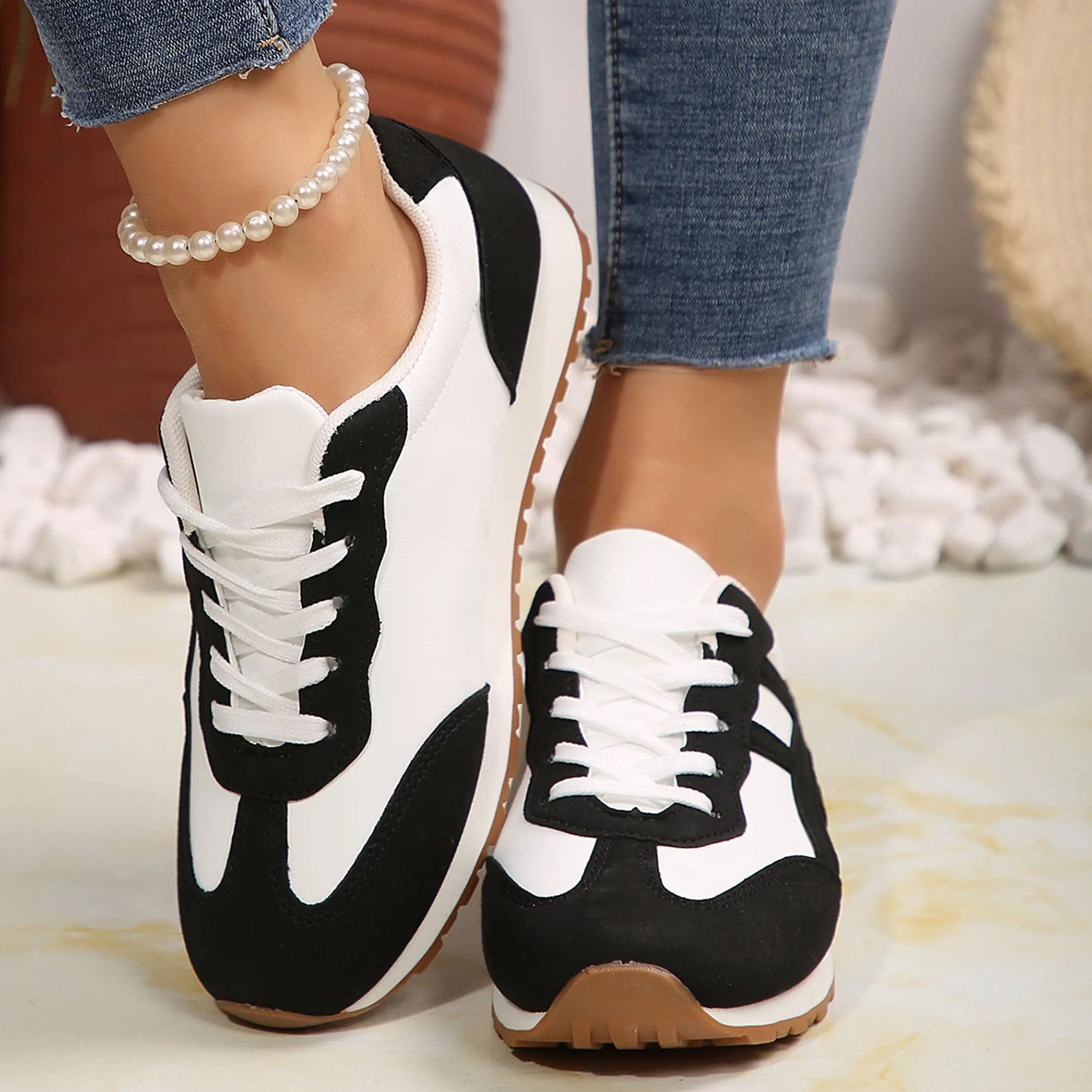 Women's Retro Suede Panel Breathable Running Sneakers - Non-Slip Casual Shoes for Spring