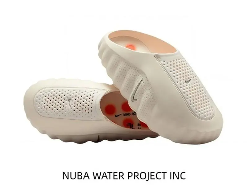 These cream slip-ons with orange nodules and perforated upper deliver sensory street energy—pair them with casual shorts for a grounded, head-turning look that’s perfect for urban exploration or weekend hangs.