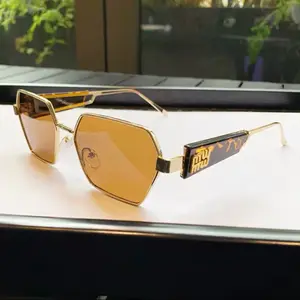 Chic Polygon Angle Sunglasses