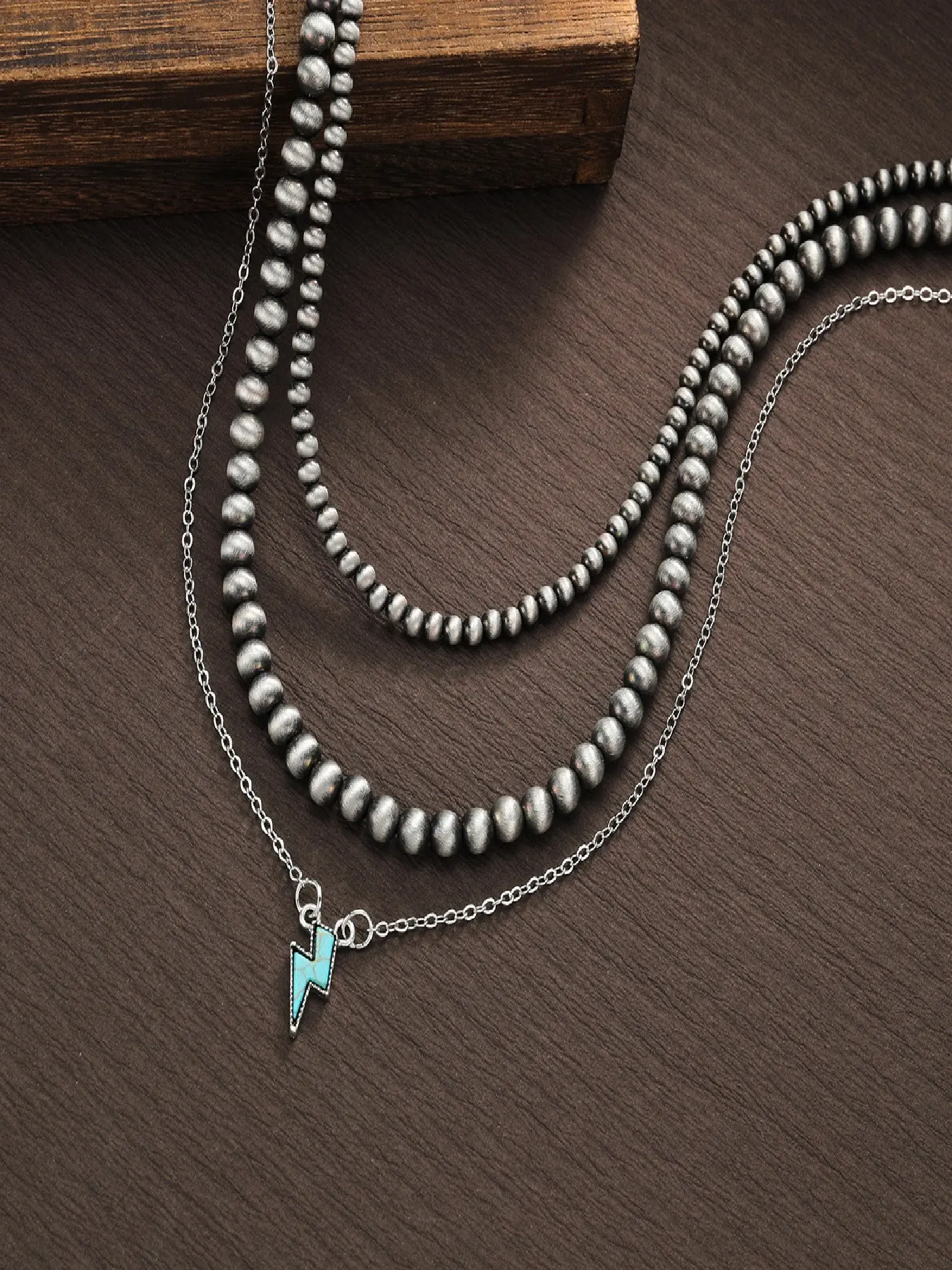 Fashionable Turquoise Lightning Alloy Pendant, Ccb Beaded Layered Necklace Set for Men and Women, Casual Accessory for Commute and Vacation