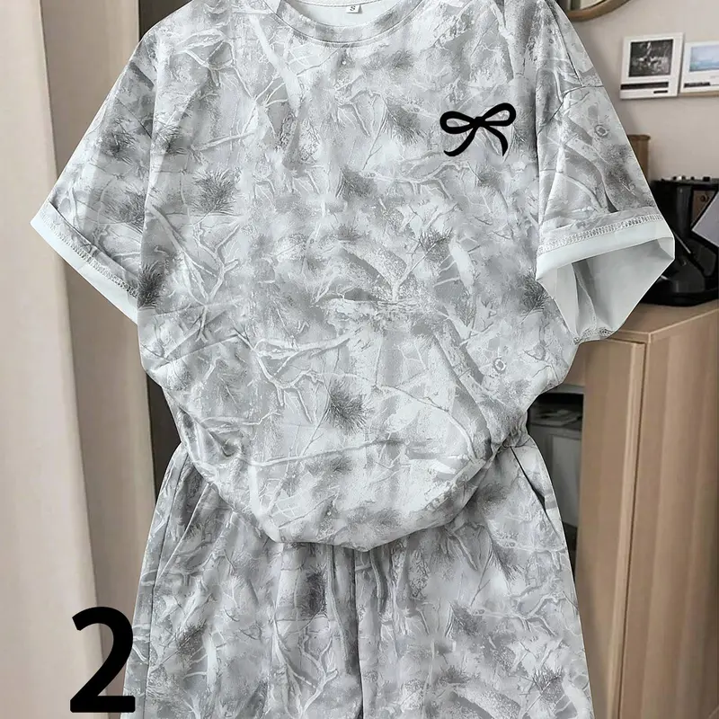 2 Piece Women's Round Neck T-Shirt & Shorts Summer Matching Set Two Pieces Outfits Camouflage Loose Baggy Casual Fashion Camo Print Set Womenswear Outfit with Bow Accent for Street Style, Streetwear, Clothes