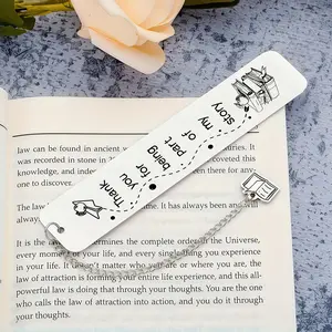 A Gift for Reading Lovers, a Zinc Alloy Bookmark with English Inscription 'Thank You for Participating in This Chapter of My Life' |   Retro Book Chain Pendant, Student and Teacher's Day Thanksgiving St