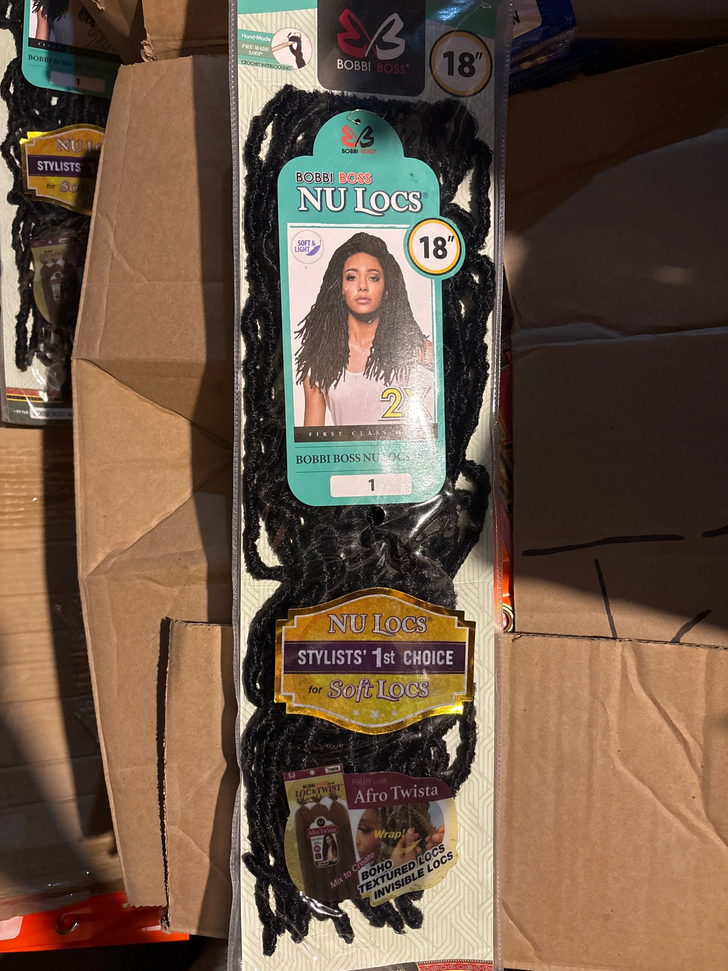 Bobbi Boss NU LOCS 18” 2X Soft Locs – Color 1
