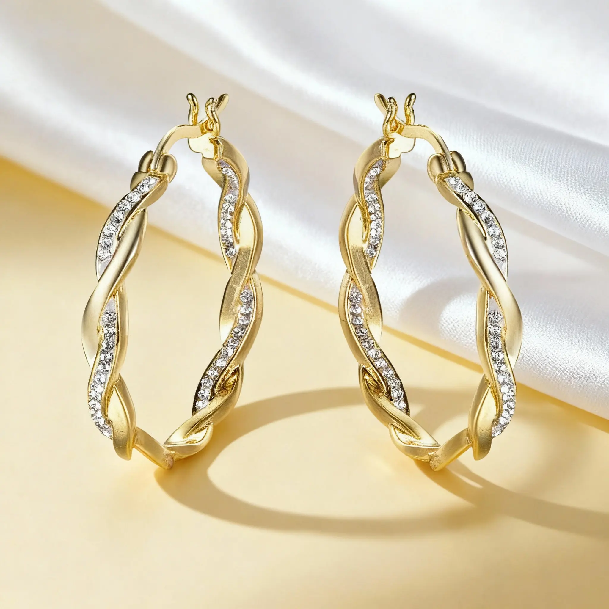 18K Gold-Plated Copper Wrapped Circular Earrings with Rhinestone Embellishment Delicate Fine Jewelry for Women Adds Sparkle to Work Date Outfits Ideal Gift for Stylish Accessories