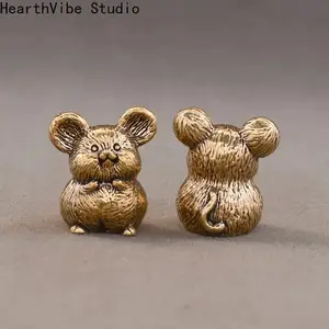 HearthVibe Studio 2026 Creative Brass Cute Adorable Mouse Desktop Decoration Unique Gift Idea for Home Office Desk Ornament Decorative Figurine for Study Room