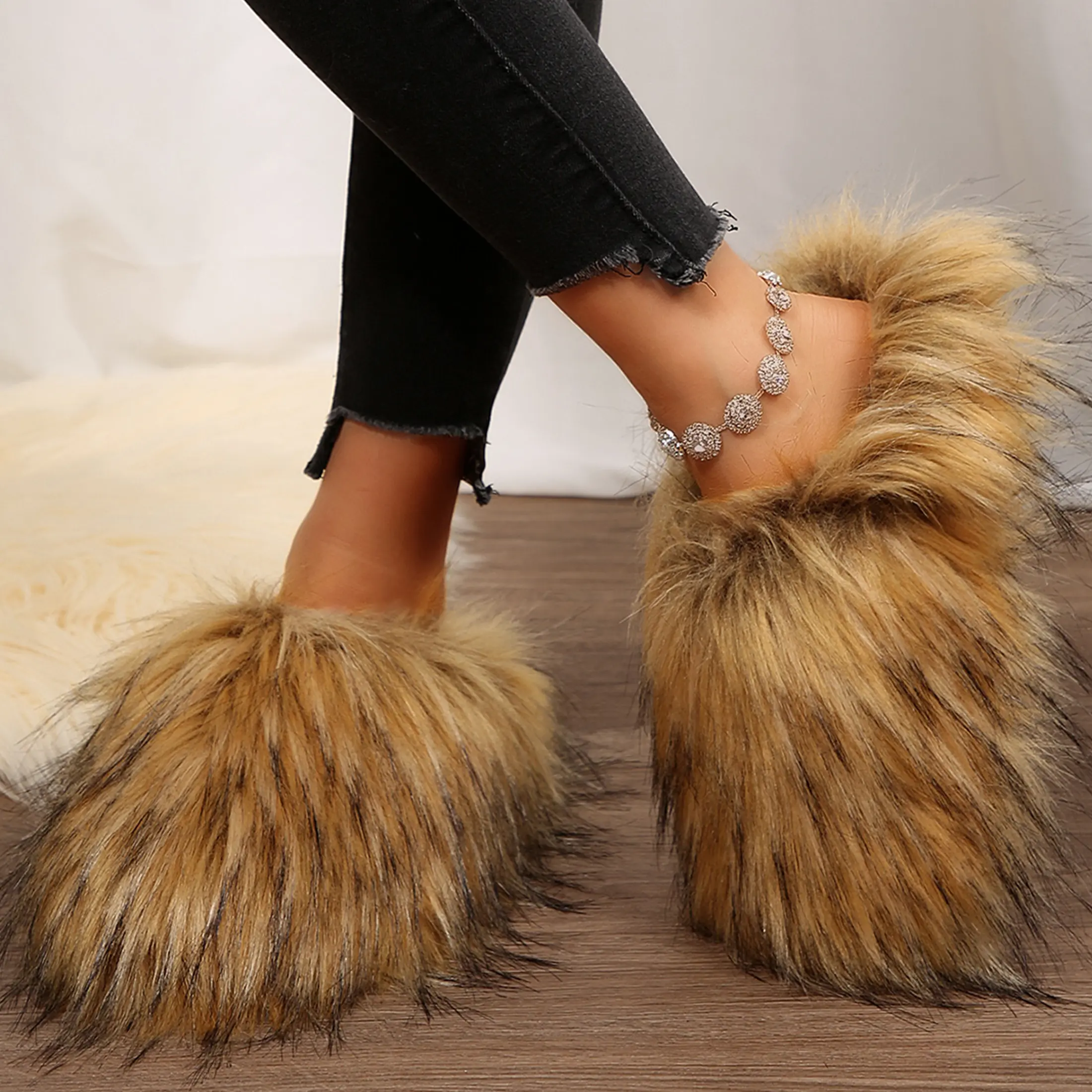Long Plush Slippers Women Fluffy Oversized Trim Mini Snow Boots Comfort Indoor Outdoor Slides
