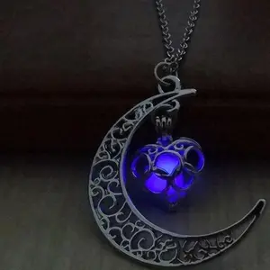 Radiant Glow-in-the-Dark Moonlight Pendant Necklace | Unisex