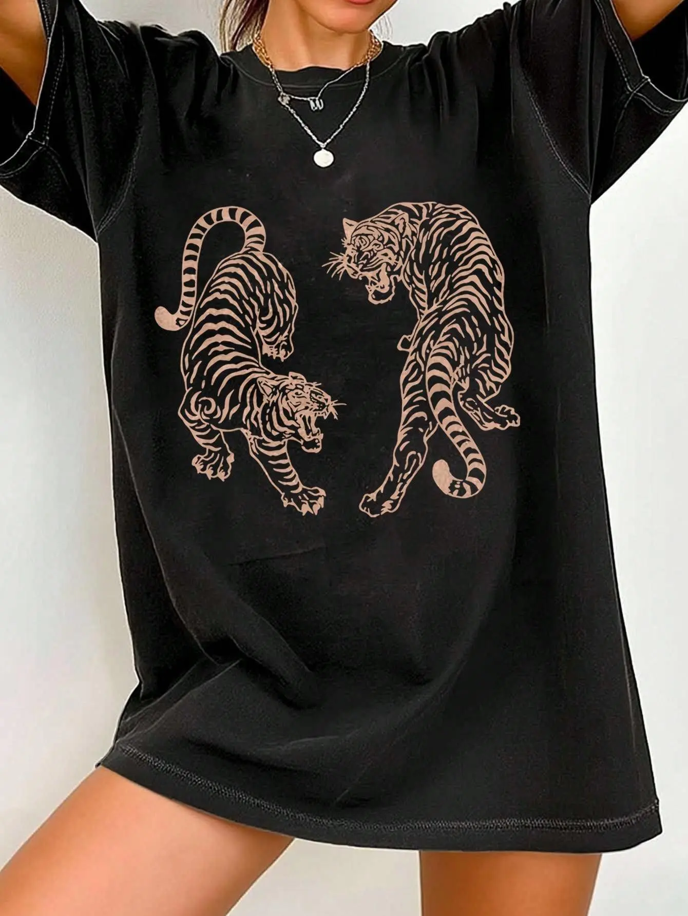 Vintage Tiger Print T-Shirt,Women's Loose Fit Crew Neck Short Sleeve Casual Tiger Design Shirt Graphic Tees Women Tops