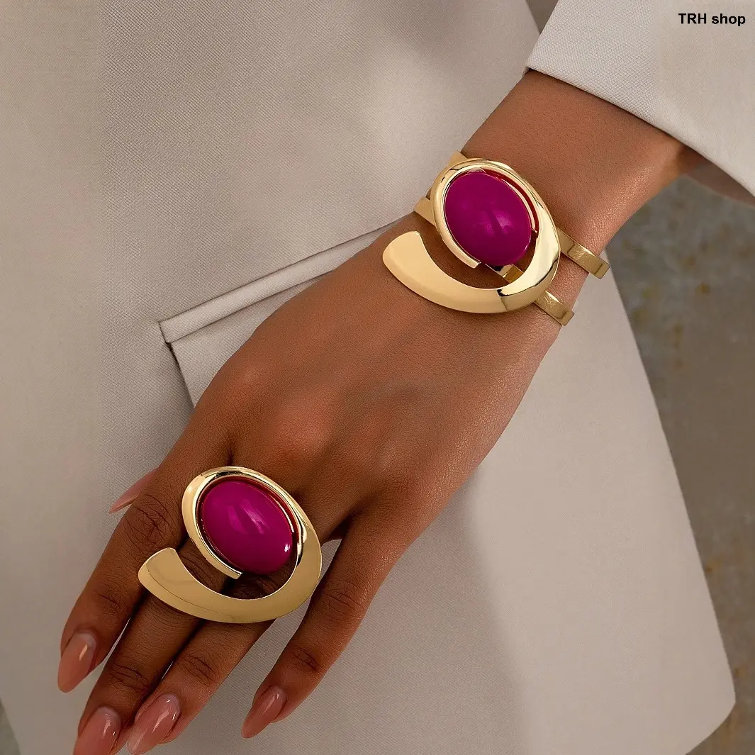 Women's Punk Jewelry Set – Chunky Open Bangle & Statement Ring, Bold Adjustable Cuff Bracelet Set for Party, Festival, Streetwear & Night Out