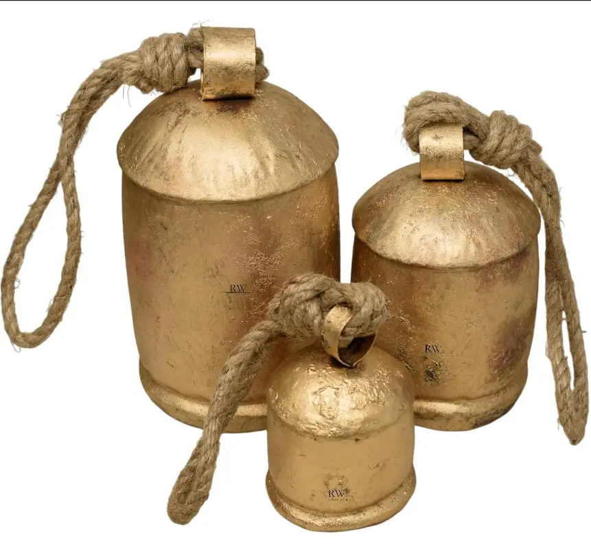 Vintage Handmade Rustic Door Hanging Bells Harmony Cow Bells for Lucky Christmas Décor Farmhouse Metal Shabby Chic Bells
