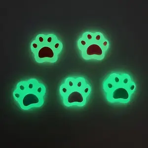 Cartoon Night Glow Cute Cat Paw Resin Accessories, Magnetic Patch Included, Safe Material, DIY Craft Supplies, Multi-Scene Fit