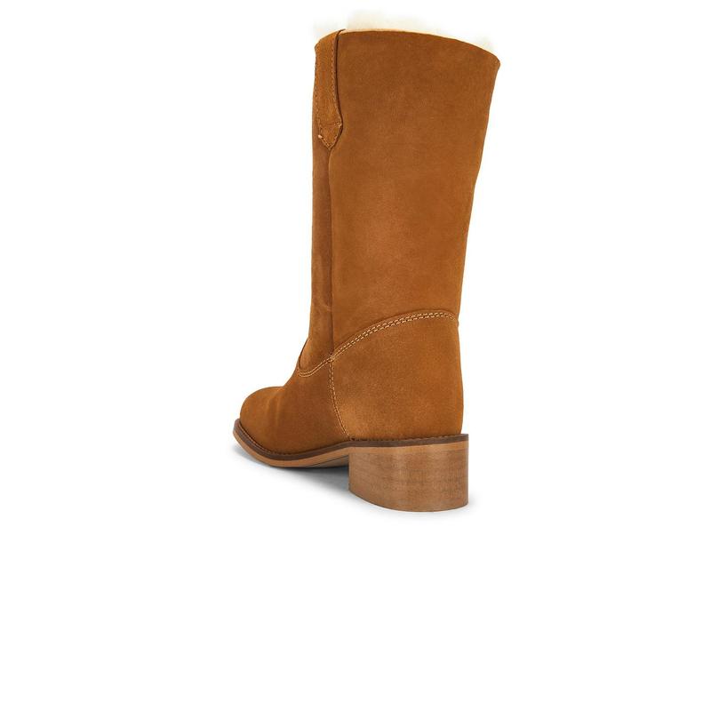 Dico Copenhagen Julia Shearling Gaucho Boot in Cognac