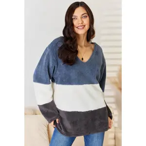 Culture Code Faux Fur Color Block V-Neck Sweater