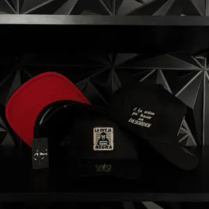 Exclusive Caps La Oveja Negra SnapBack Hat