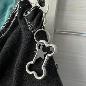 Punk Cool Bone Keychain Korean Fashion Star Bag Pendant Accessorys Goth Jewelry Grunge Keychains Cute