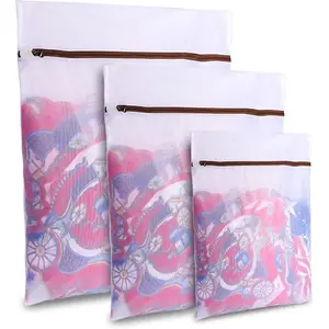 3-Pack Laundry Mesh Bags for Delicate Clothes, Suitable for Underwear and Stockings (1 Large 16x20inch ,1 Medium 12x16inch ,1 Small 8x12inch )