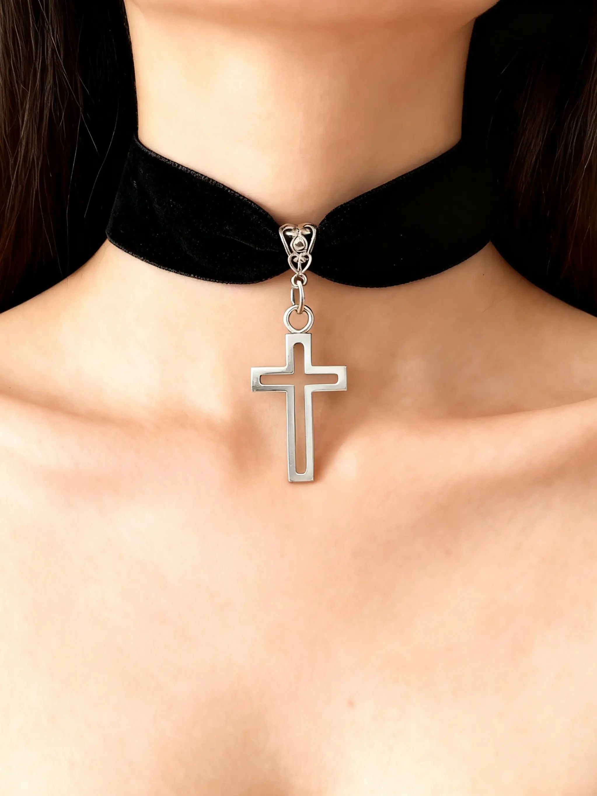1 Piece Gothic Cross Velvet Choker Vampire Aesthetic Mallgoth Dark Academia Goth Fashion Jewelry