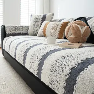 Striped Pattern Sofa Cover, 1 Count Soft Comfortable Sofa Towel, Anti Slip Wear-resistant Sofa Cover, Decorative Sofa Protector for Home Living Room Bedroom Hotel, Couch Slipcover, Sofa Couch Covers, Slipcovers For Couches And Sofas