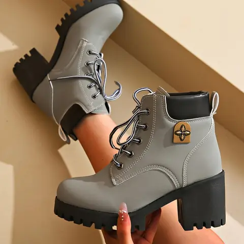 Women's Fashionable Solid Color Lace Up Chunky Boots, Casual Comfortable Round Toe Boots for Daily Wear, Female All-match Trend Shoes for Daily Wear