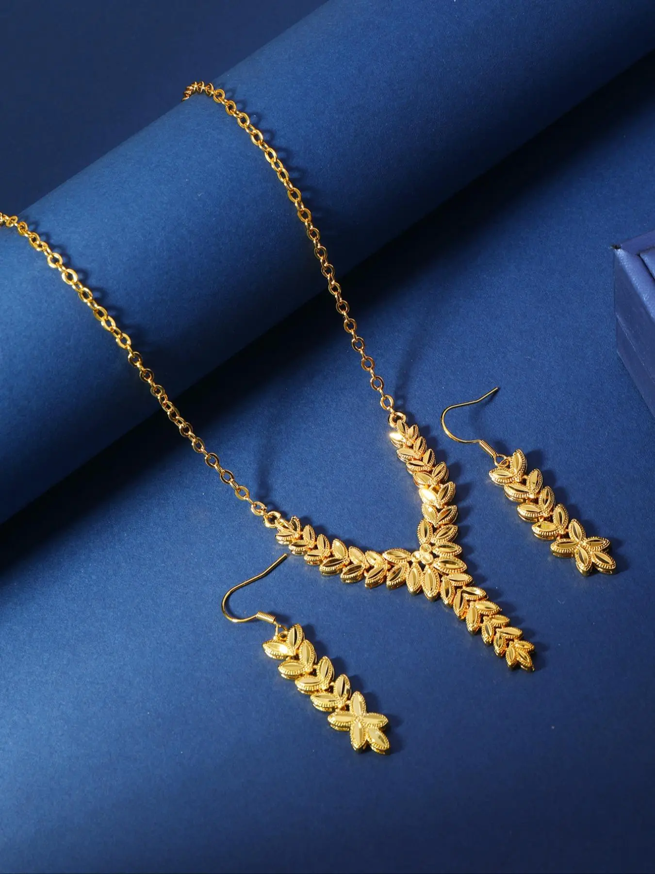 Leaf Design Jewelry Set, Matching Jewelry Set, Jewellery Gift Set, Accessories Set, Elegant Necklace / Bracelet / Earrings / Ring for Party, Daily Clothing Decor, Trendy All-match & Exquisite Jewelry for Birthday Gift, Maximalist Jewelry