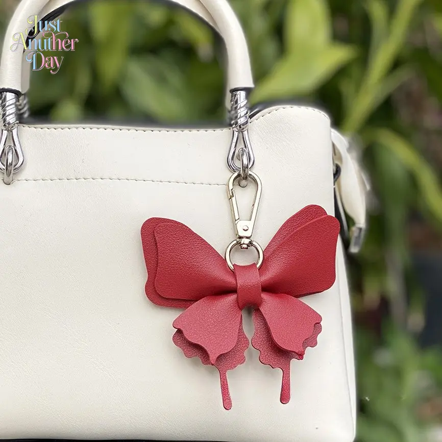 Layered Butterfly PU Leather Bag Charm, Colorful Butterfly Pendant with Detachable Metal Clasp, Cute All-Match Accessory for Handbags, Backpacks & Purses Layered Butterfly PU Leather Bag Charm, Colorful Butterfly Pendant with Detachable Metal Clasp, Cute All-Match Accessory for Handbags, Backpacks & Purses