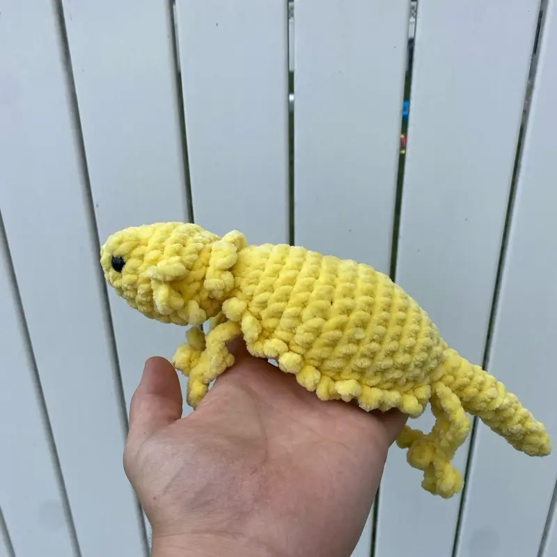 Crocheted Bearded Dragon - Not Safe for Children Under 3 Due to Eyes - Perfect for Animal Lovers