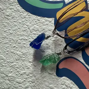 Wire wrapped crystals