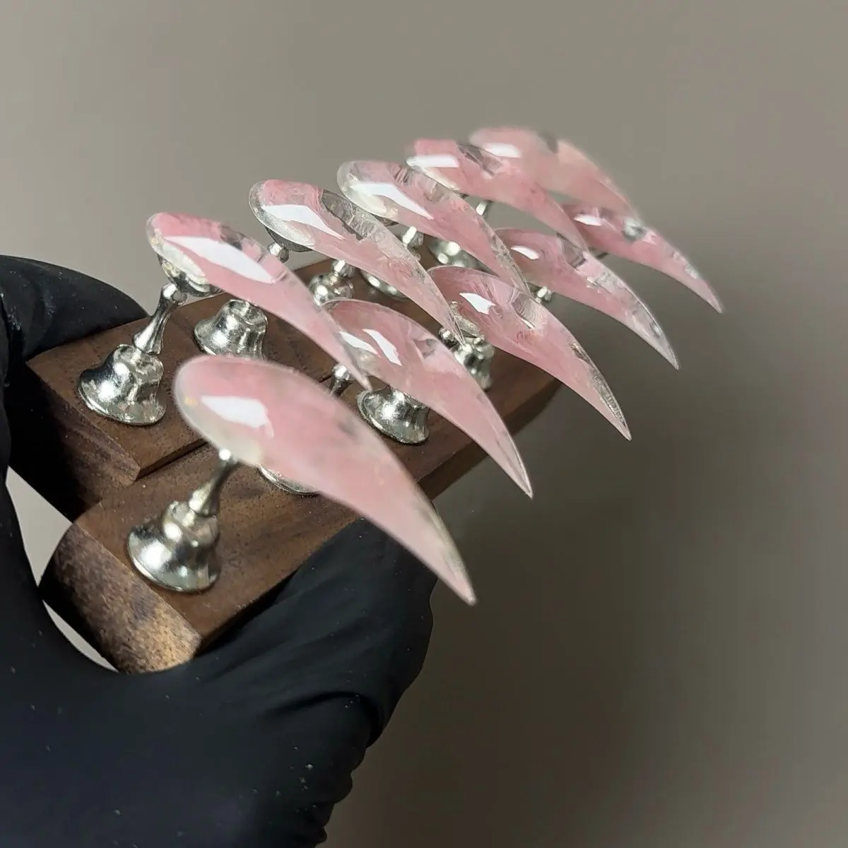 Zanxu|10pcs PHANTOM PINK DRAGON CLAWS! Icy Smoke Pink Illusion | Handmade Luxury Set Long Butterfly Rhinestone Nails Mirror Metal Stiletto Press-On Nails nail claw alt style handmade wearable live crystal liveroom Acrylic Square Brown Gradient French Tip