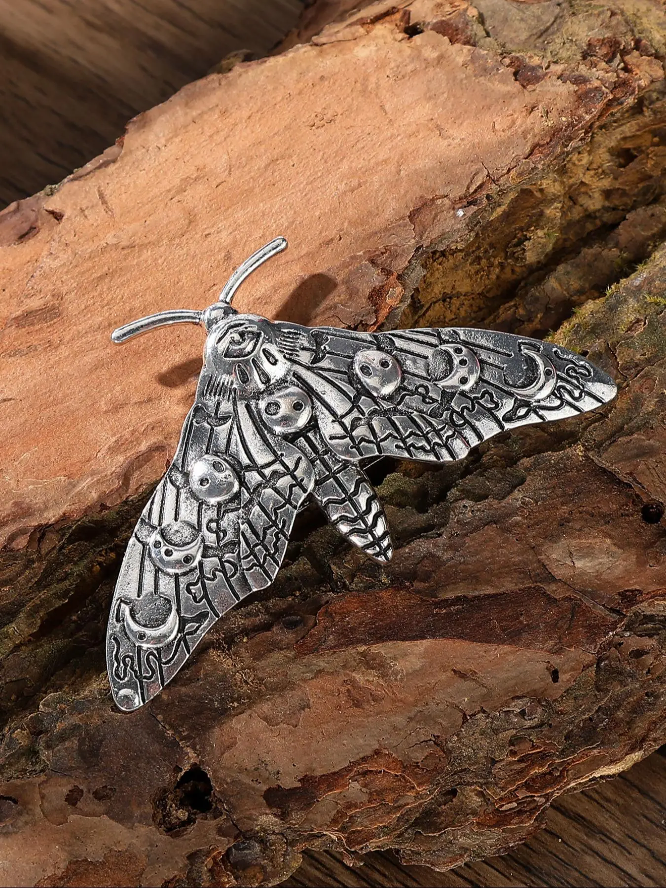 Viking Vintage Moth Hair Clip, Trendy Simple All-Season Animal Pattern, Nordic Norway Style Party Accessory, Valentine's Day Mother's Day Birthday Gift