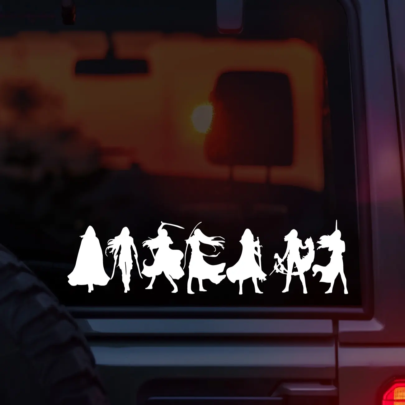 Throne of Glass Aelin Silhouette Vinyl Car Decal – 7 Silhouettes Representing Each Book in the Series – Fantasy BookTok Sticker for Sarah J Maas Fans, Romantasy Readers, and Strong Female Character Lovers – Bookish Vinyl for Cars & Laptops